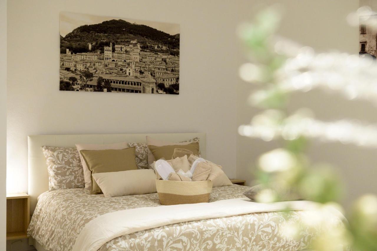 Casa Falcucci กุบบีโอ ภายนอก รูปภาพ