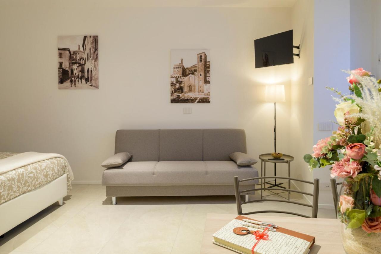 Casa Falcucci กุบบีโอ ภายนอก รูปภาพ